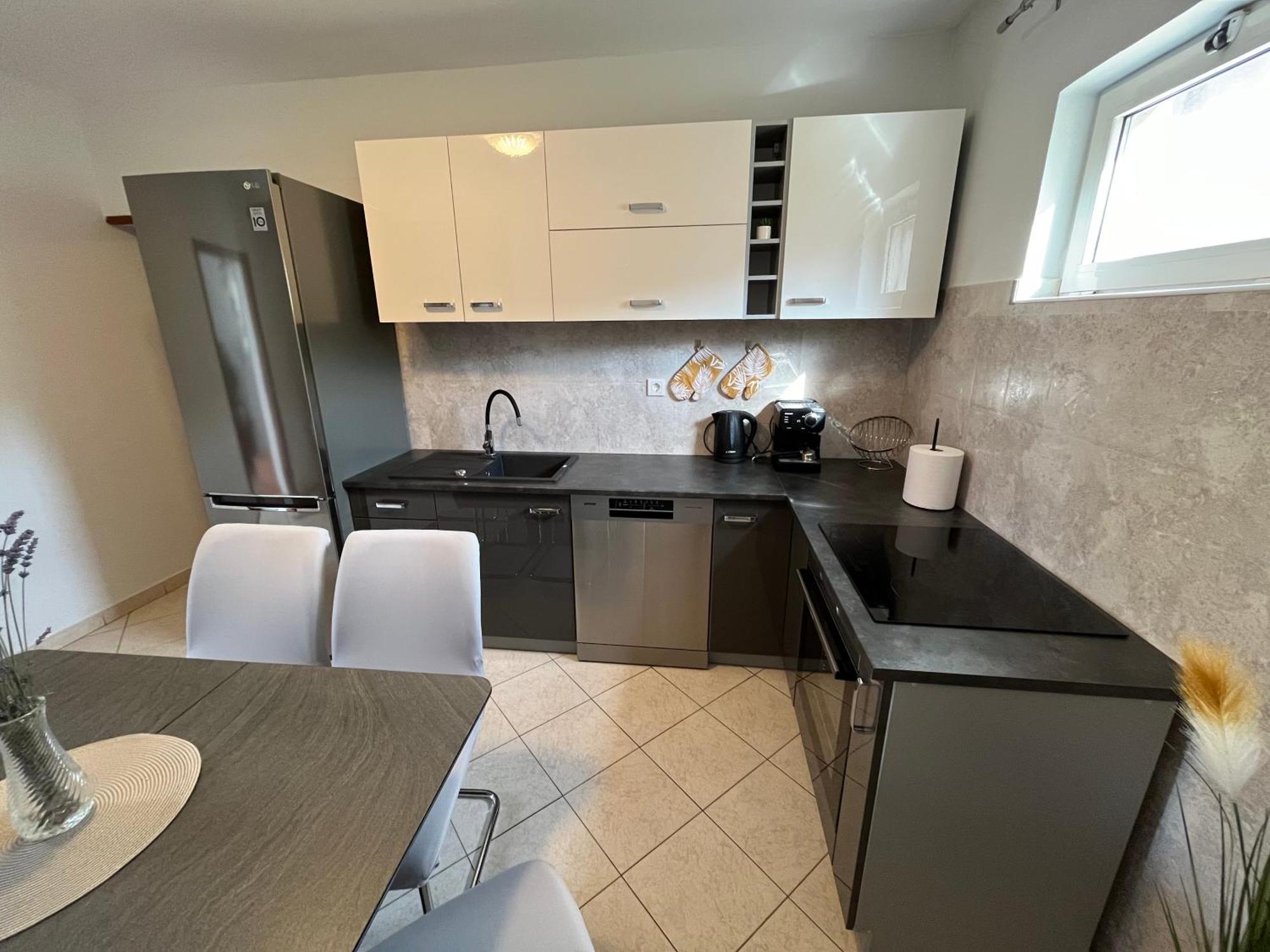 Apartman Lara リエカ エクステリア 写真